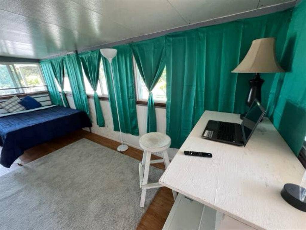 Separate entrance, with patio