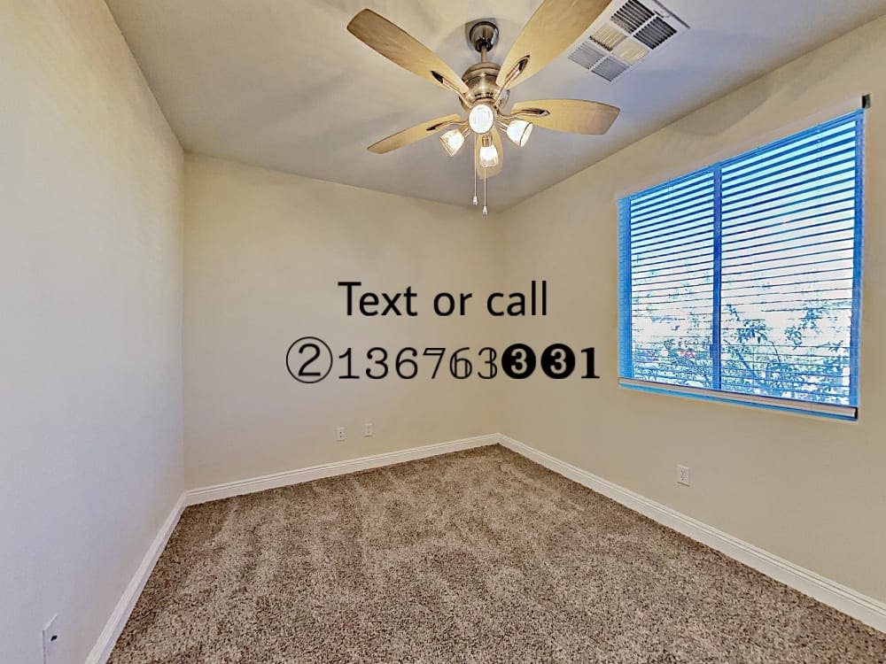 Spacious room Available