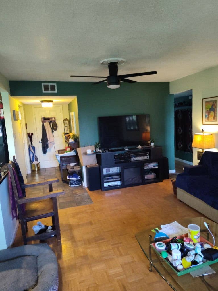 2 Furnished Rooms Available