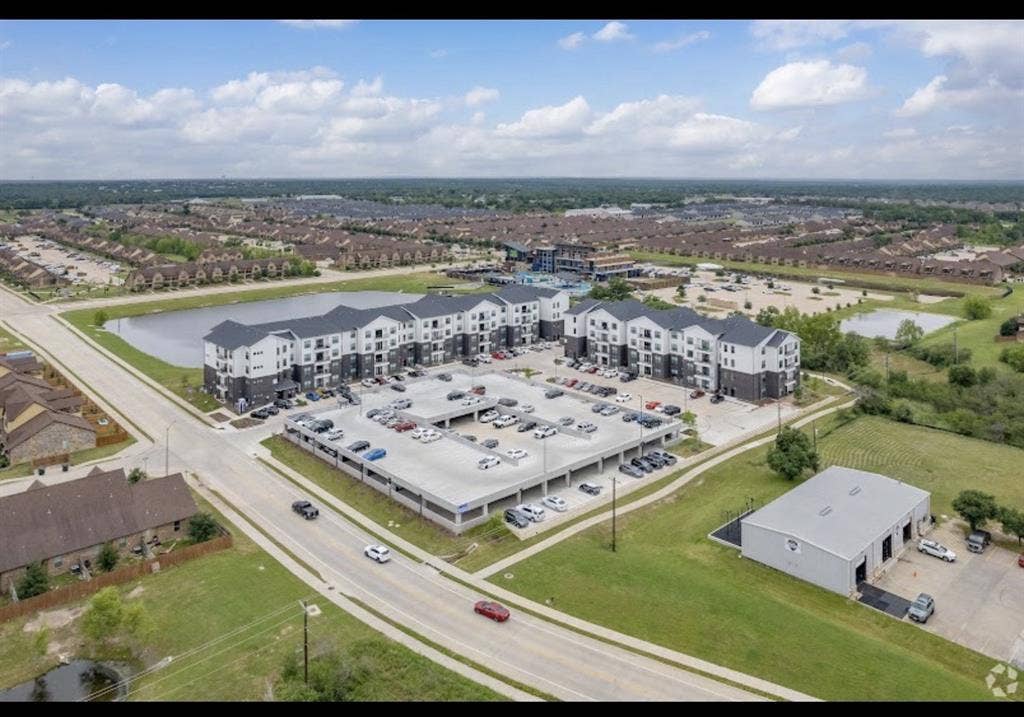 Need someone to take over lease!