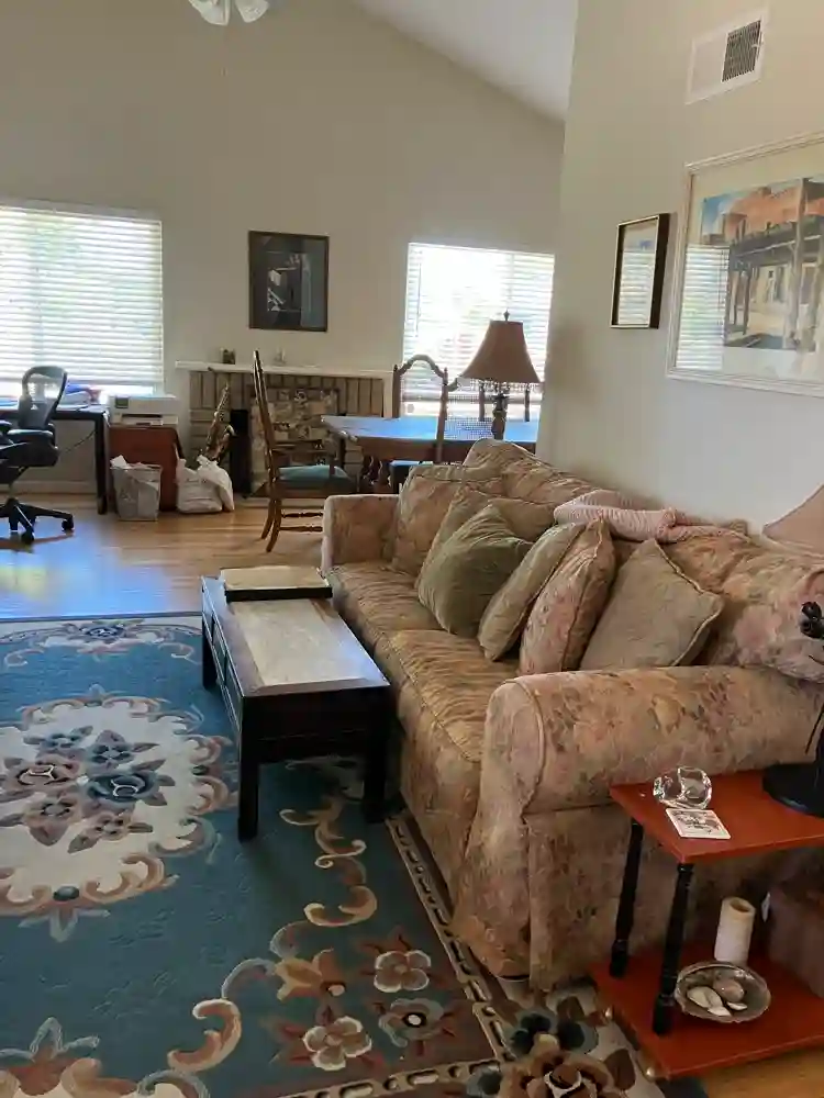 Lovely 4 BR House in Petaluma