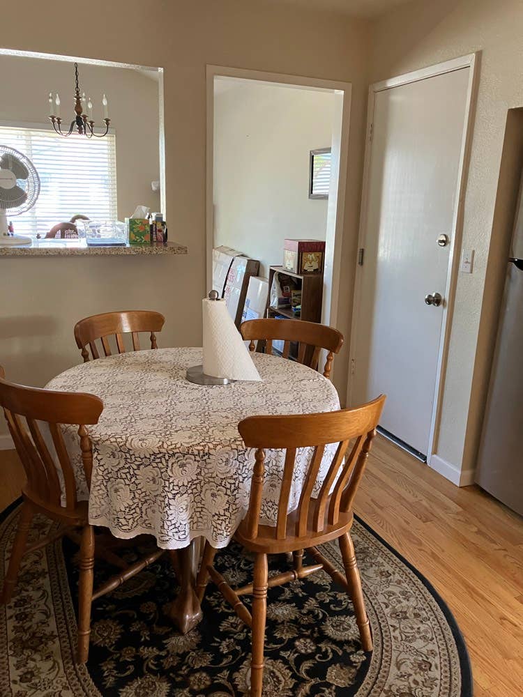 Lovely 4 BR House in Petaluma