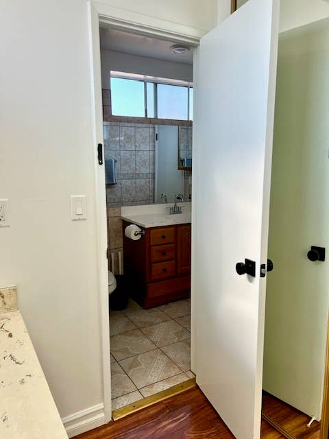 Room for Rent with shared bathroom