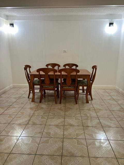 Room for Rent with shared bathroom