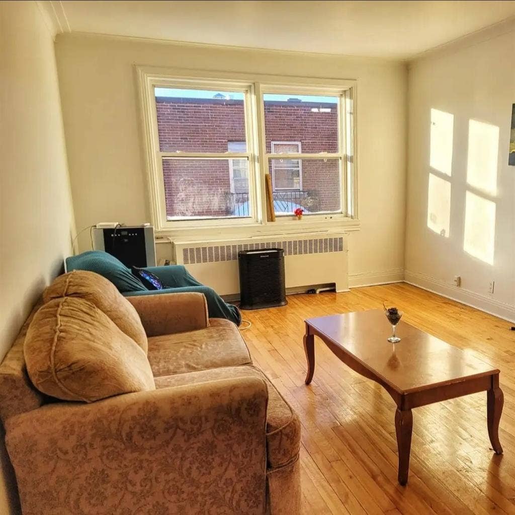 Roommate wanted Sept 2 in NDG