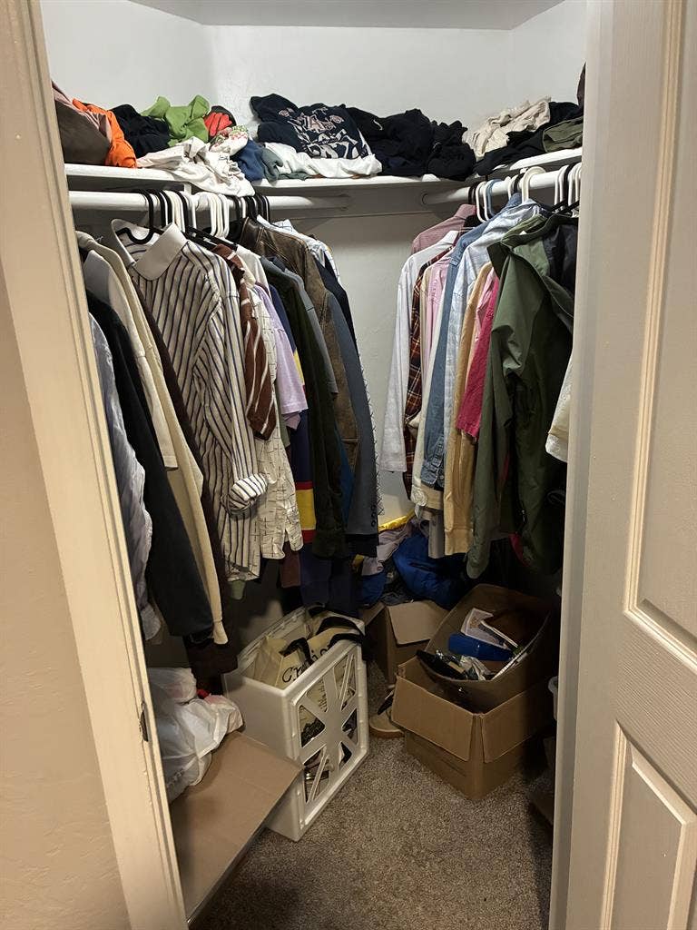 Looking for New Roommate