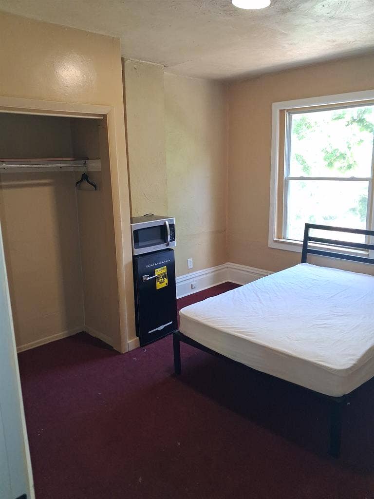 Furnished One Bedroom
