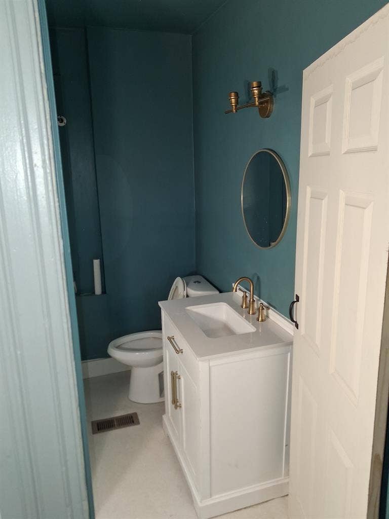 Furnished One Bedroom