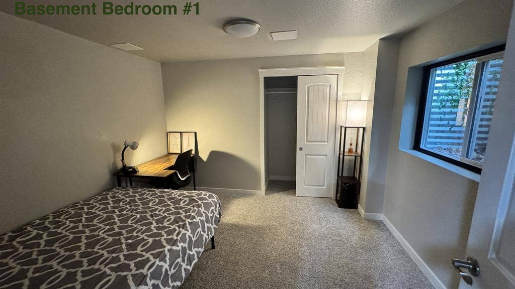 Bedroom CO Springs near UCCS