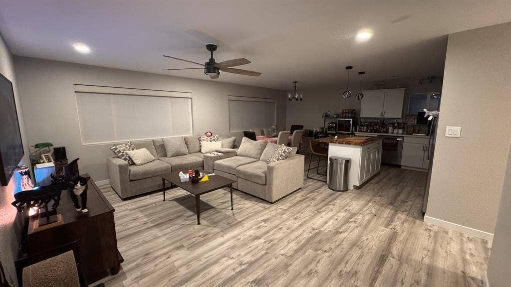 Master Bedroom Available near UCCS
