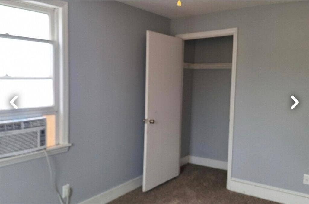Looking for a roommate