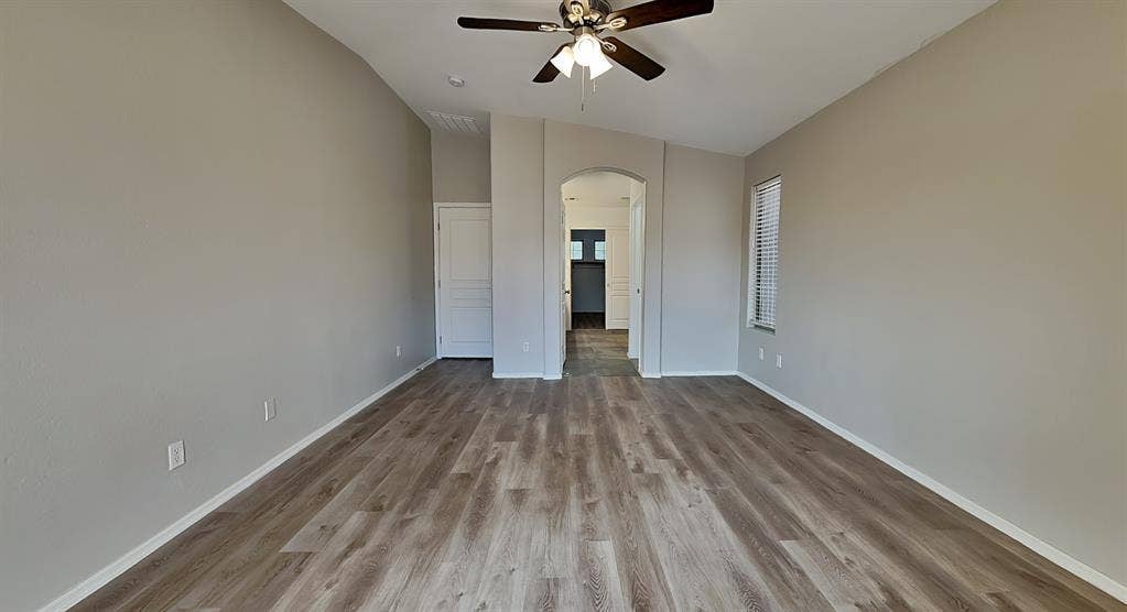 Private room for rent