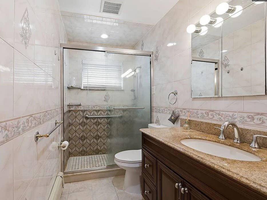 Cute 1 bedroom 1 bath roomrent