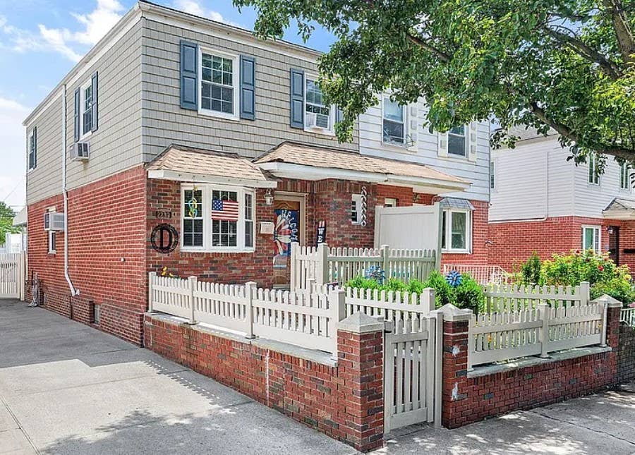 1 Bedroom Available for Rent –