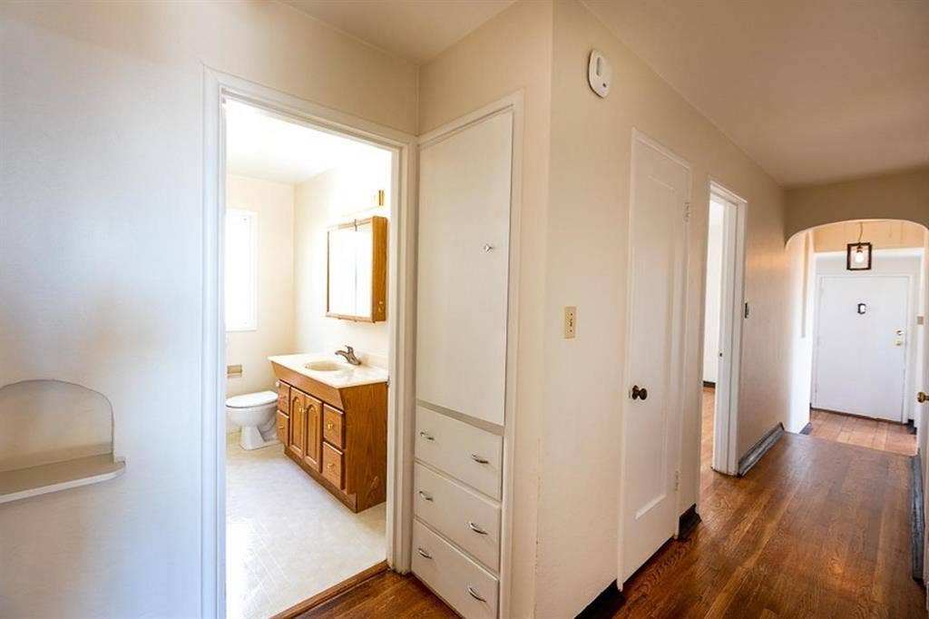 3 BR in Kensington