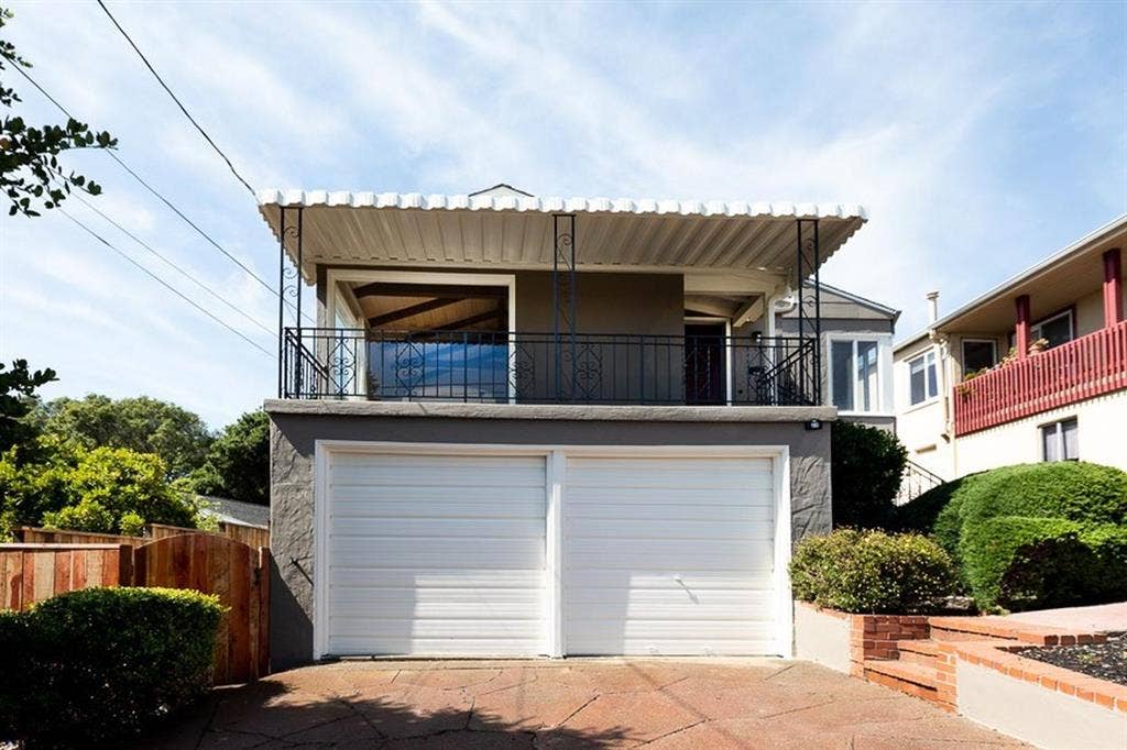 3 BR in Kensington