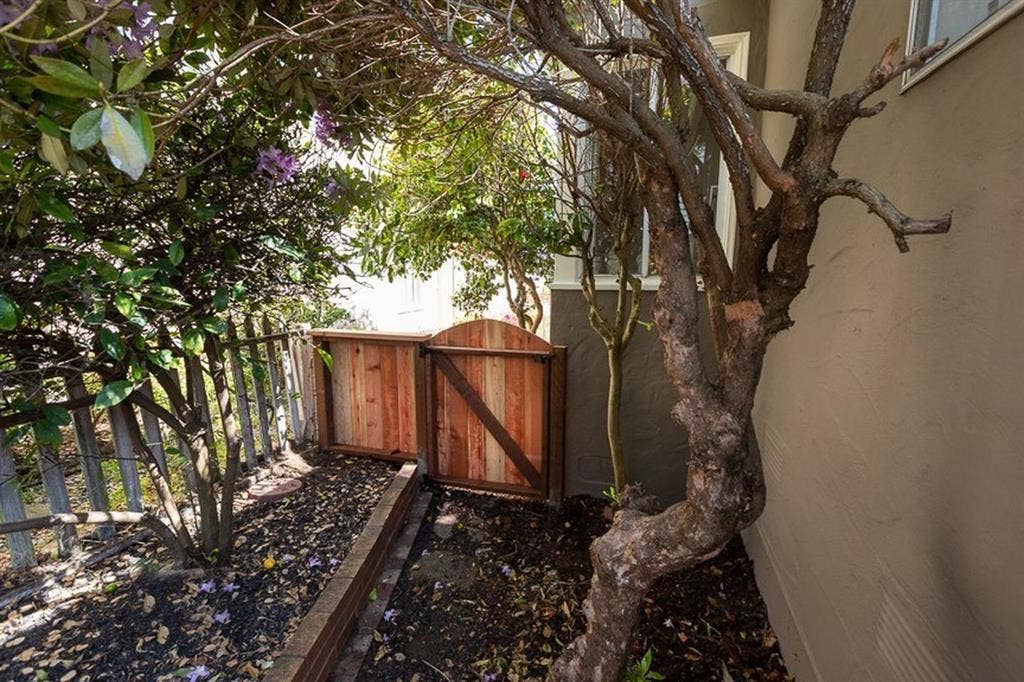 3 BR in Kensington