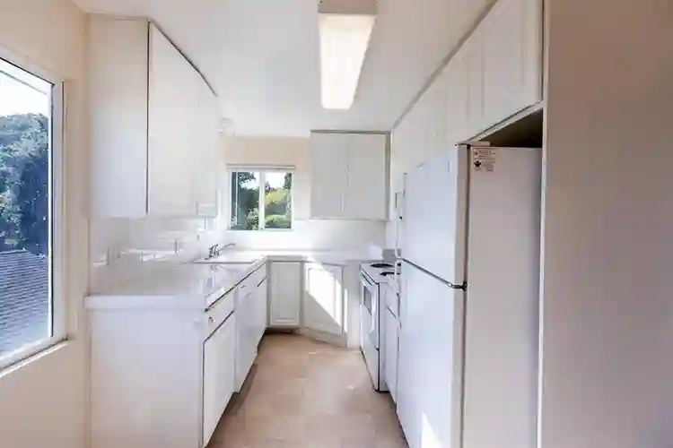 3 BR in Kensington