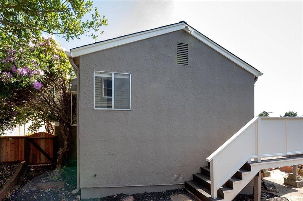 3 BR in Kensington
