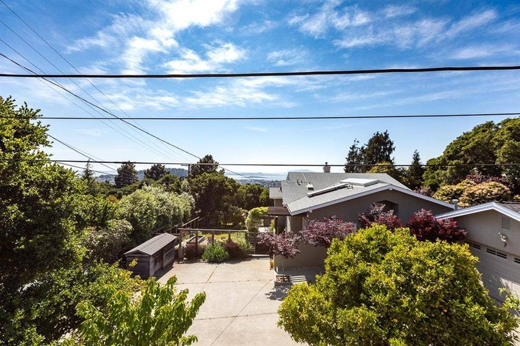 3 BR in Kensington