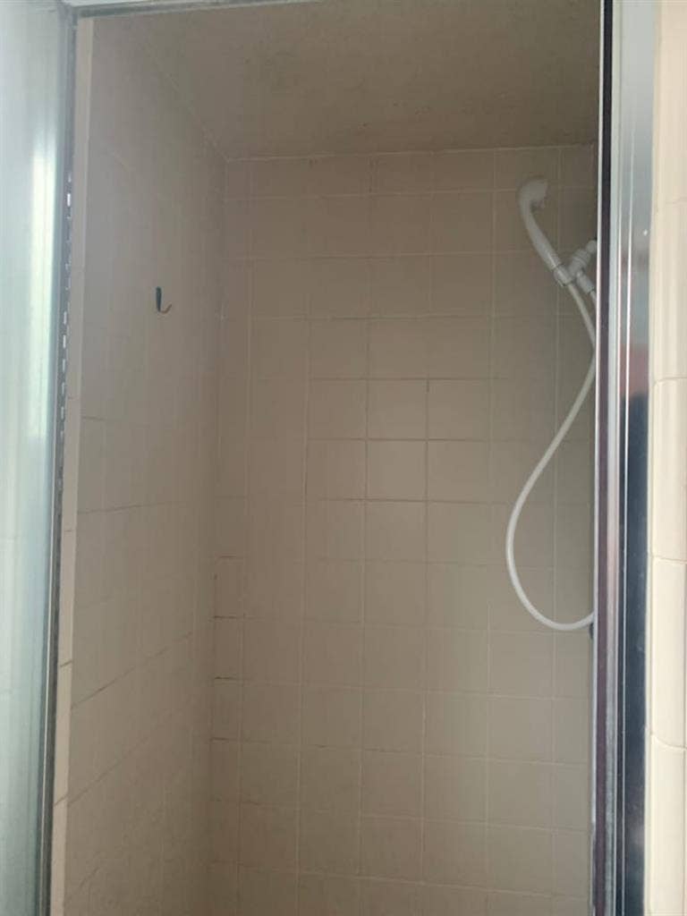 Master Bedroom Avail W/Private Bath