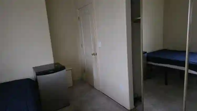 Nice 1 bedroom for rent.