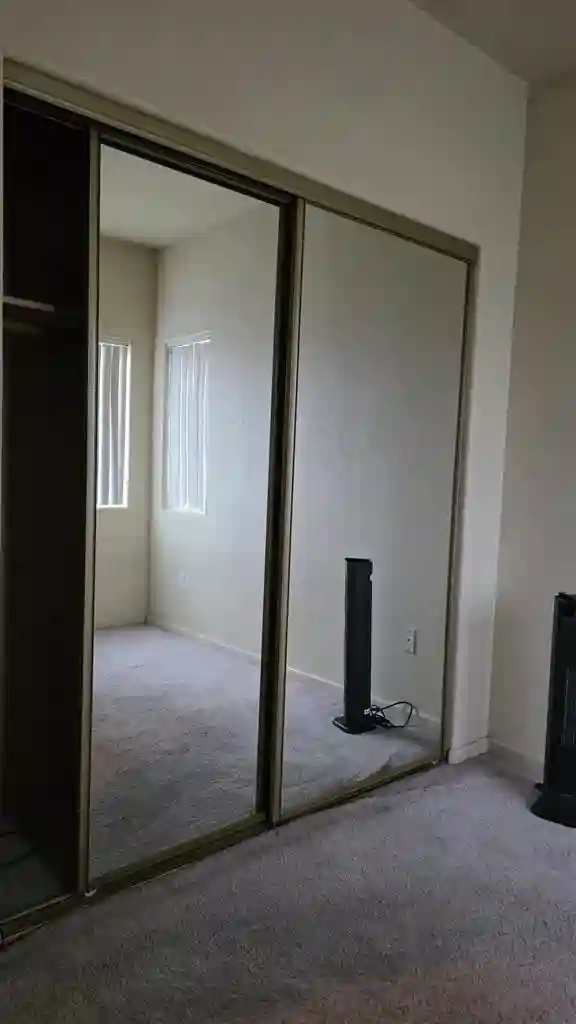 Nice 1 bedroom for rent.
