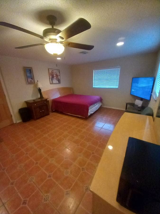 Large master with pool, near beach