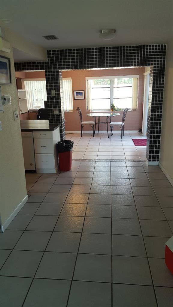 Large master with pool, near beach