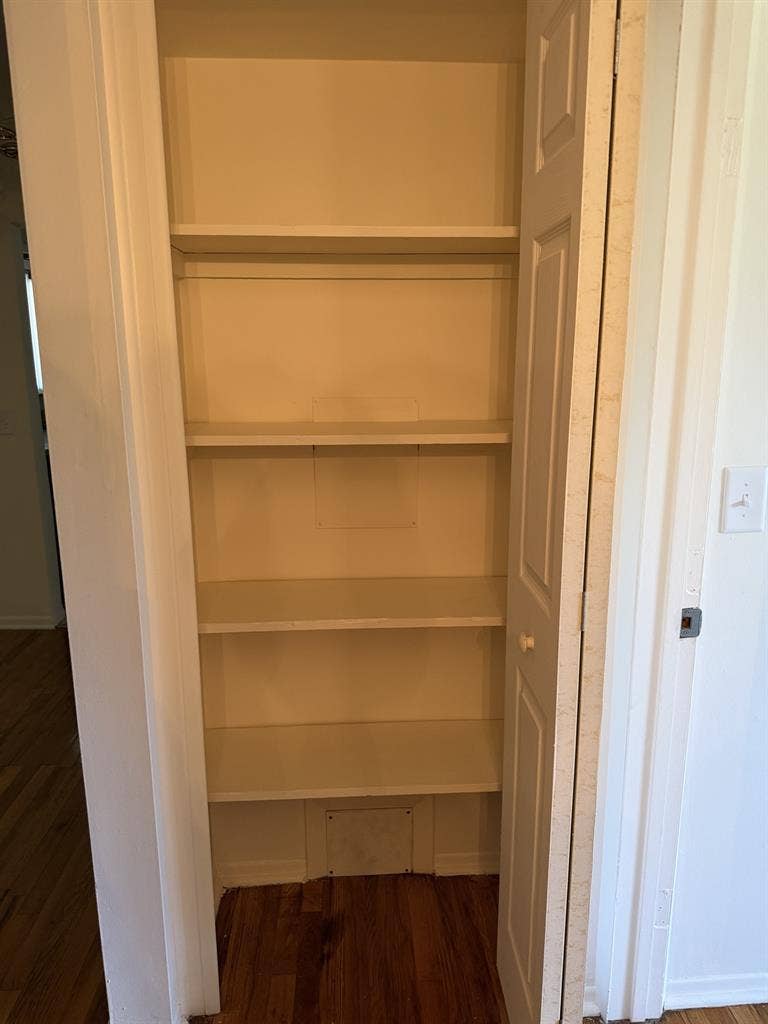 Female Roommate Needed ASAP