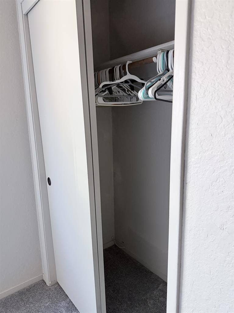 Private Room – Great Amenities