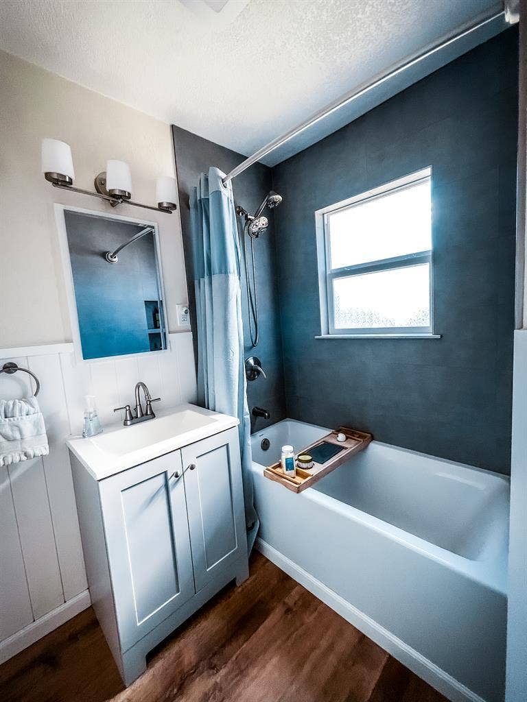 Professional House Share