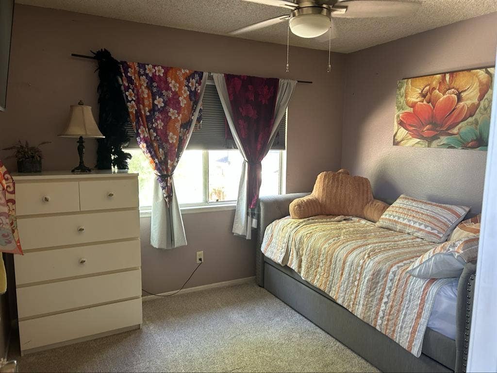 Furnished room with private bath fo