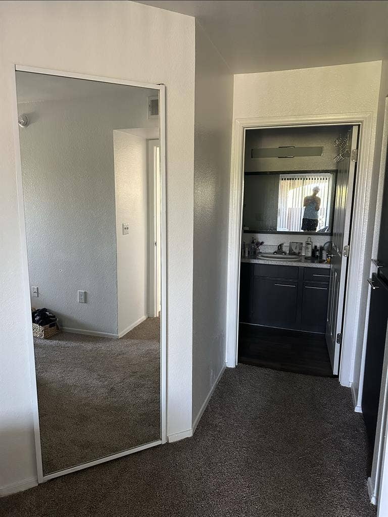 Lease Takeover – 2b2b Apt in Tempe