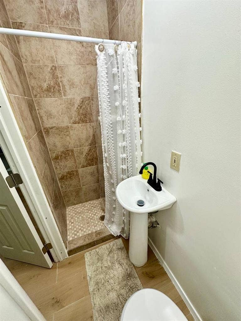 Private room for rent
