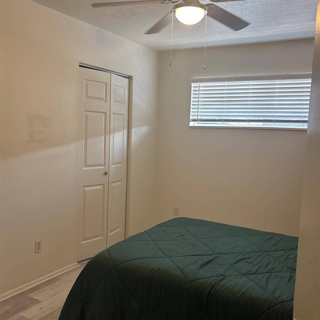 ABQ ROOM