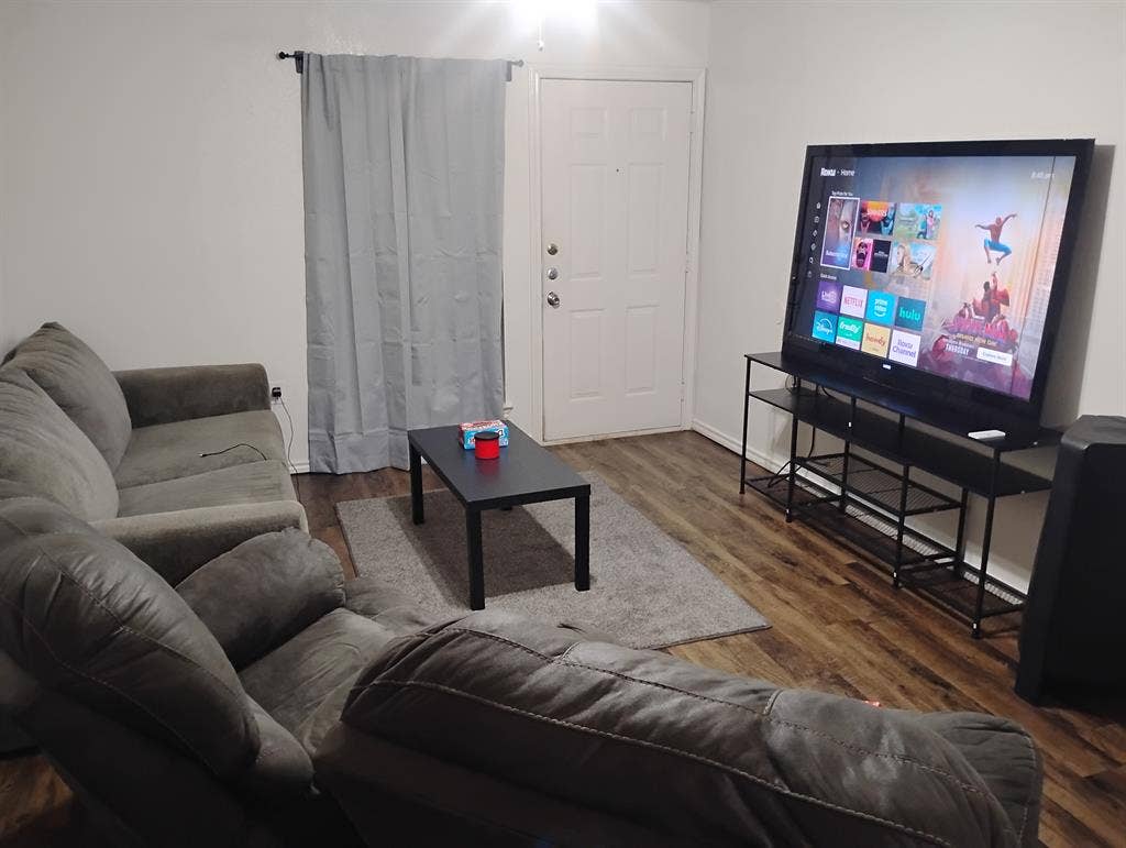 Room for rent. 600