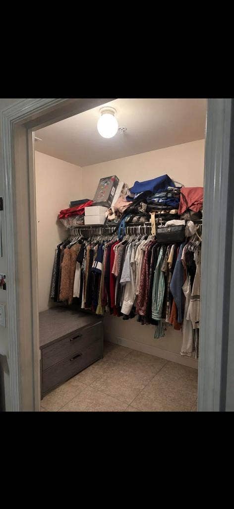 Need female roommate asap