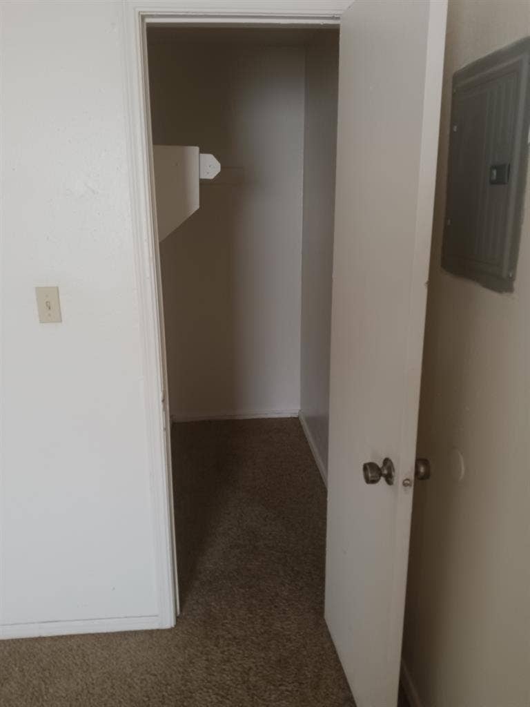 Room for rent!!!