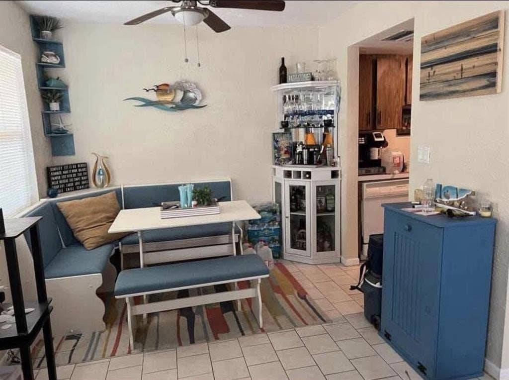 Looking for solo roomie!!