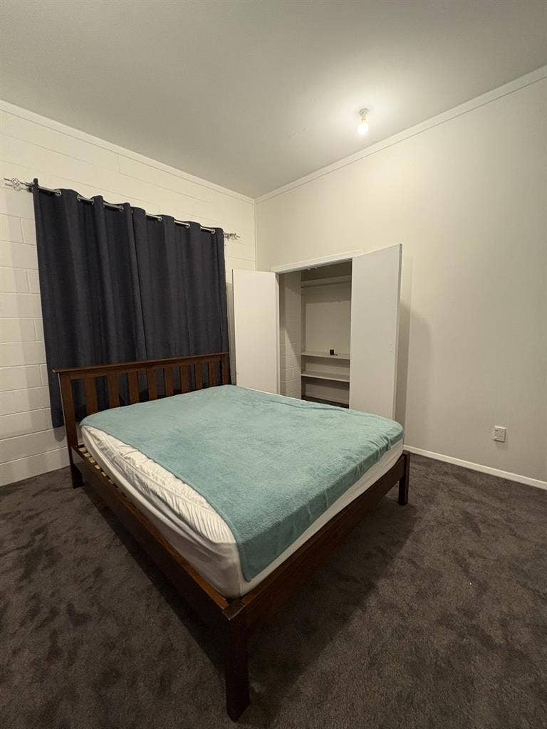2 Bed + 1 Bath (living&kitchen)