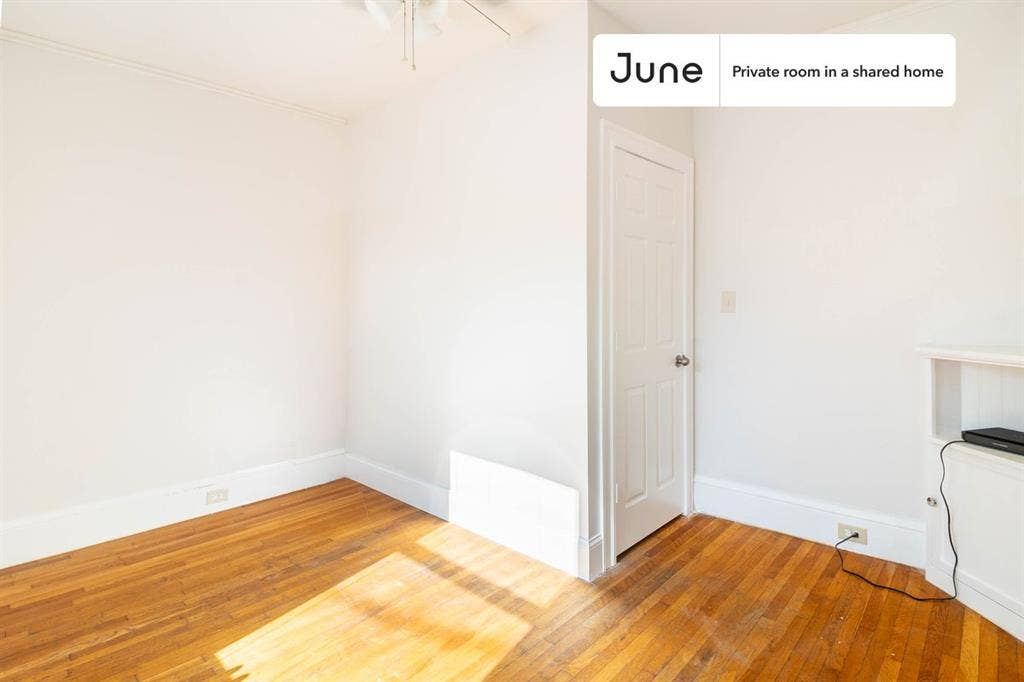 7 BR in Boston