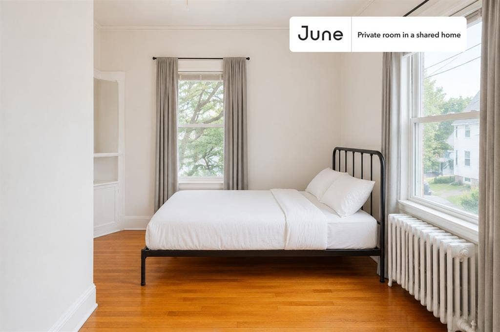 7 BR in Boston