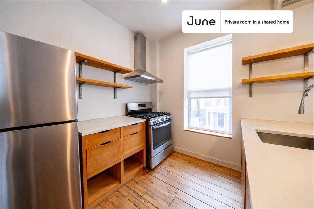 4 BR in New York City