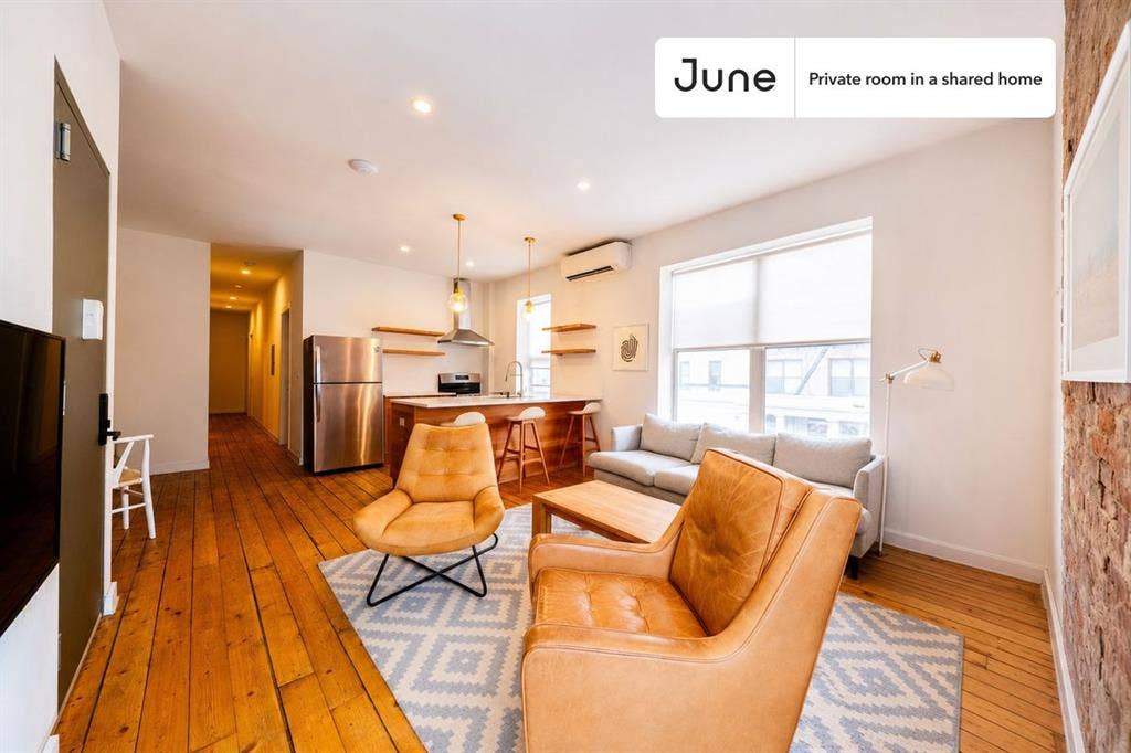 4 BR in New York City