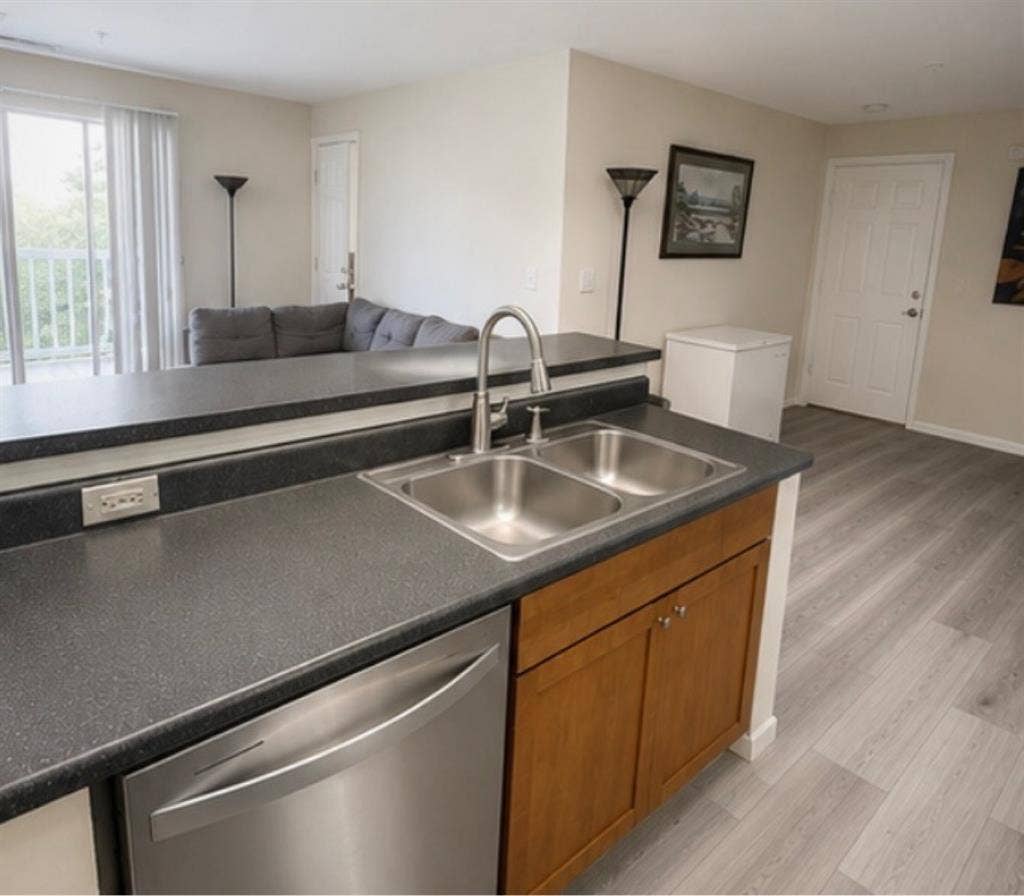 Private Bedroom + Private Bathroom