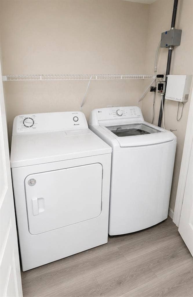 Private Bedroom + Private Bathroom
