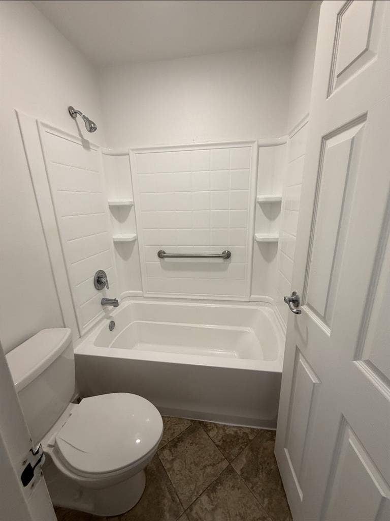 1 room for rent