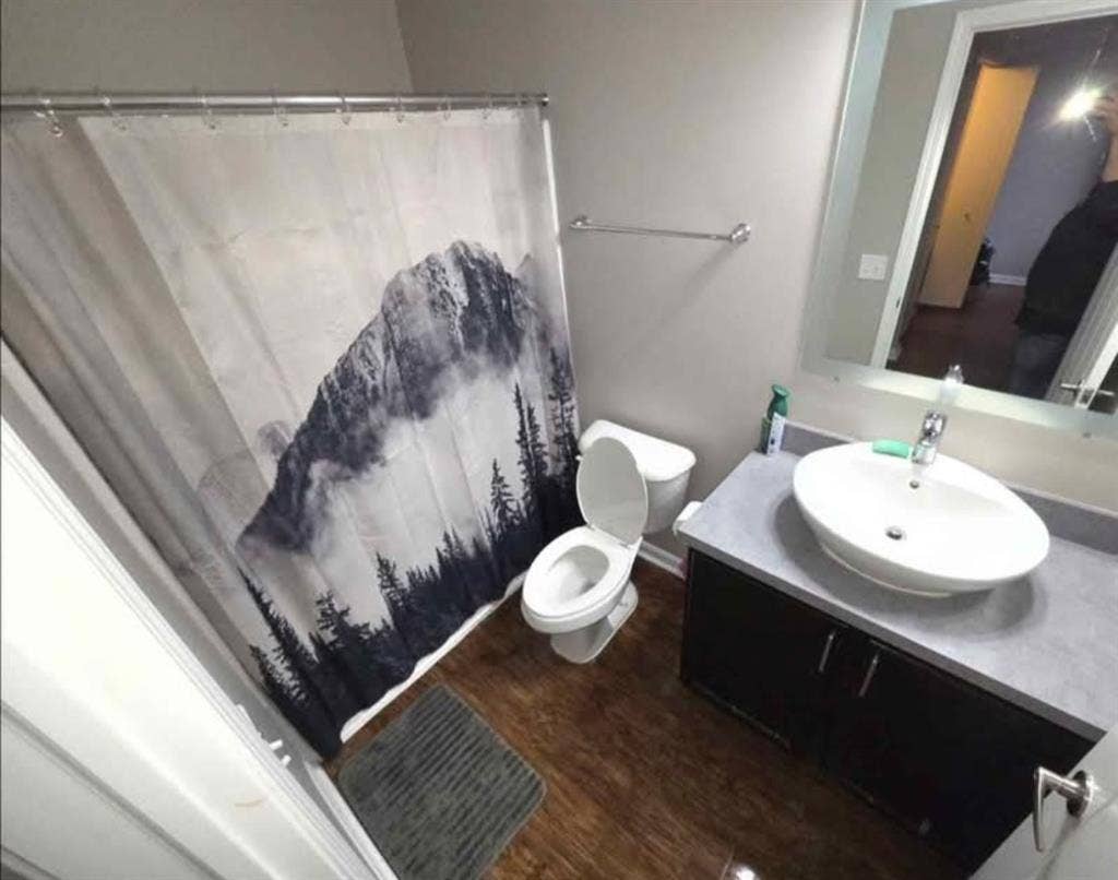 Furnished room for rent
