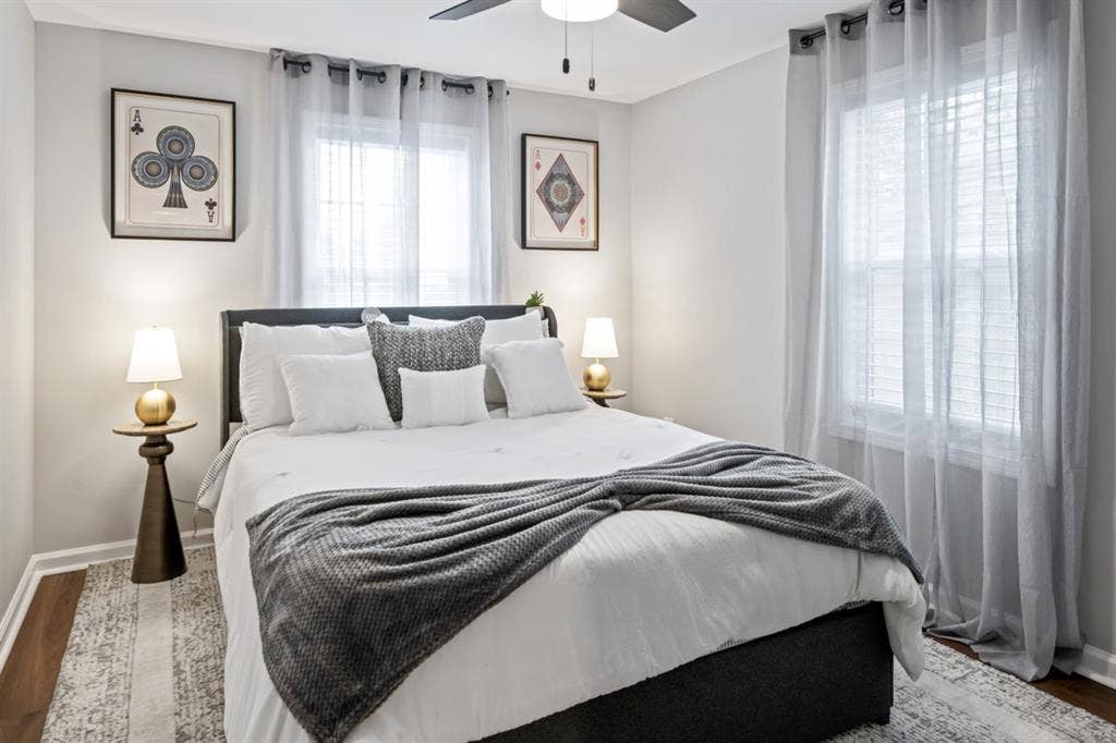 Coastal Lux 2 Bedroom Housee